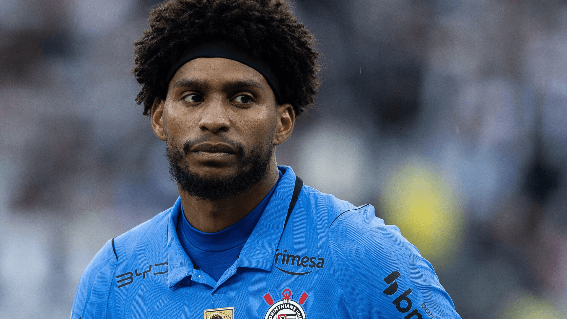 Hugo Souza, goleiro do Corinthians, durante uma partida contra o Fluminense na Arena Corinthians pelo Campeonato Brasileiro Série A de 2026.